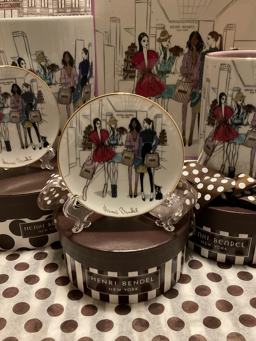 Henri Bendel Trinket Dish w Iconic Image by Megan Hess w Dust Bag
